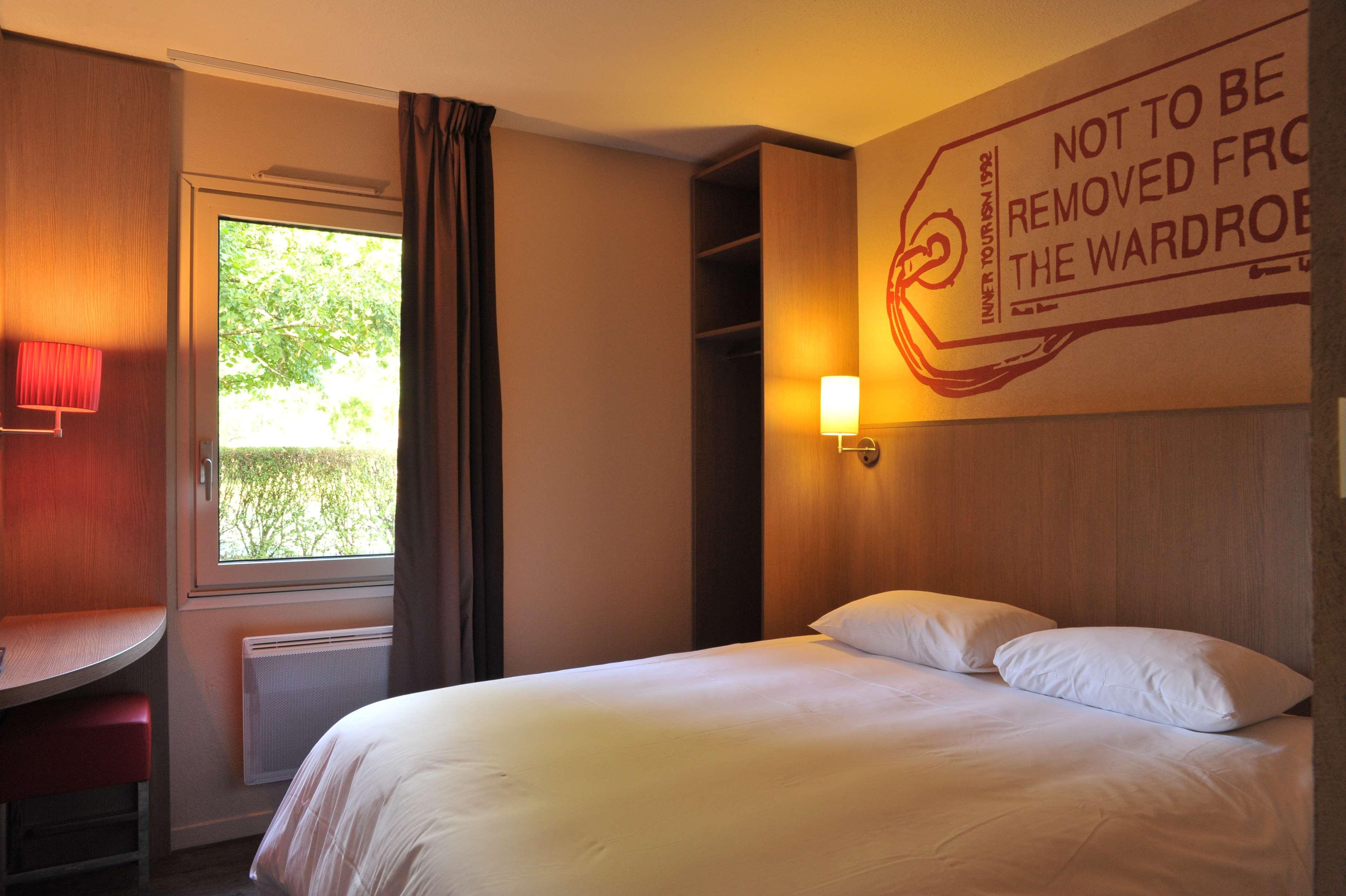 Brit Hotel Essentiel Cholet Zewnętrze zdjęcie