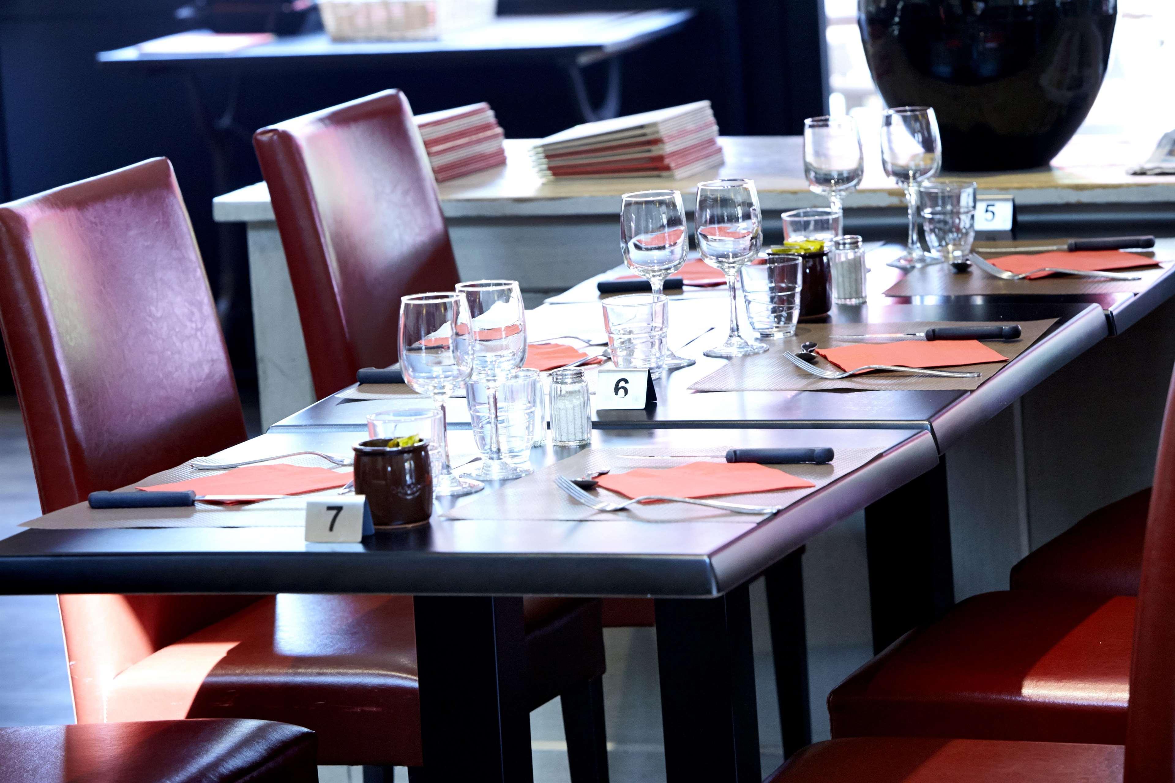 Brit Hotel Essentiel Cholet Zewnętrze zdjęcie