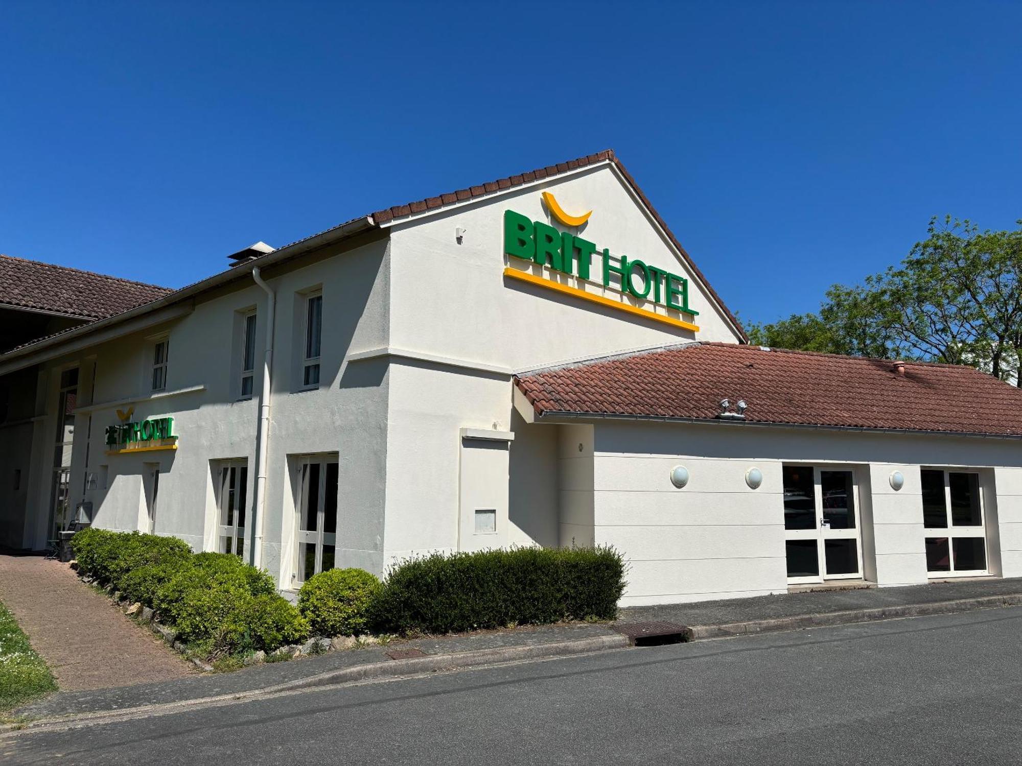 Brit Hotel Essentiel Cholet Zewnętrze zdjęcie